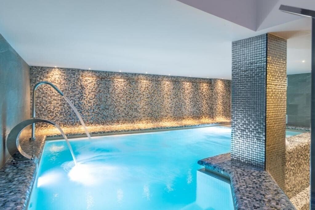 Готель Spa Del Palacete Apartamentos 4*