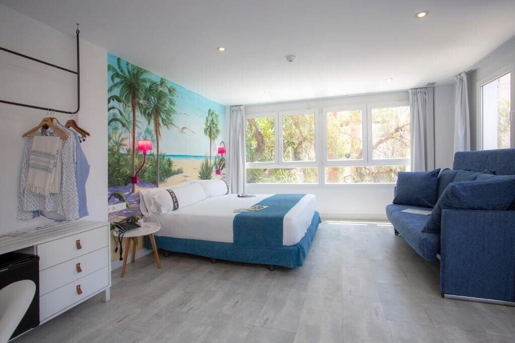 Картинка Casual Malaga Del Mar 3*