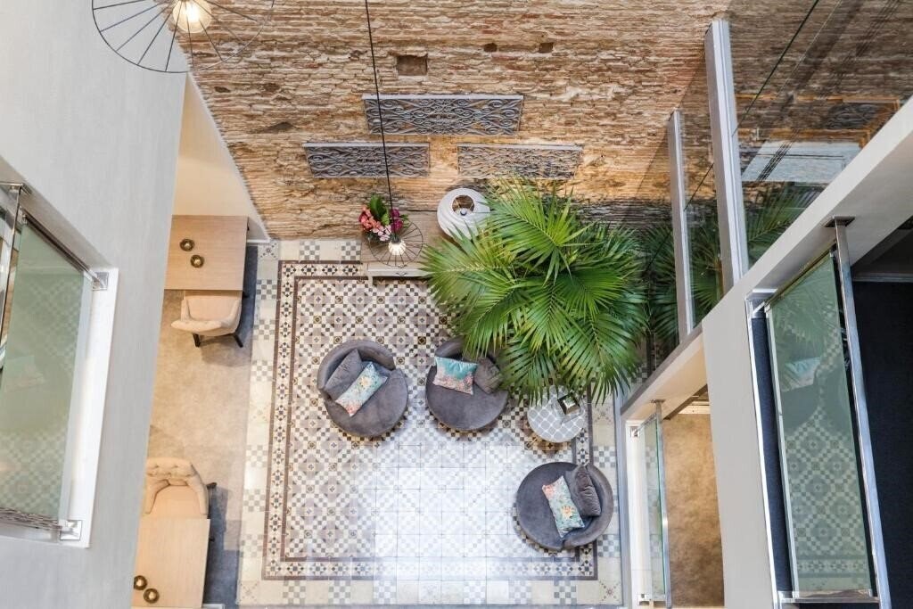 Отель Hotel Palacete De Alamos 4*