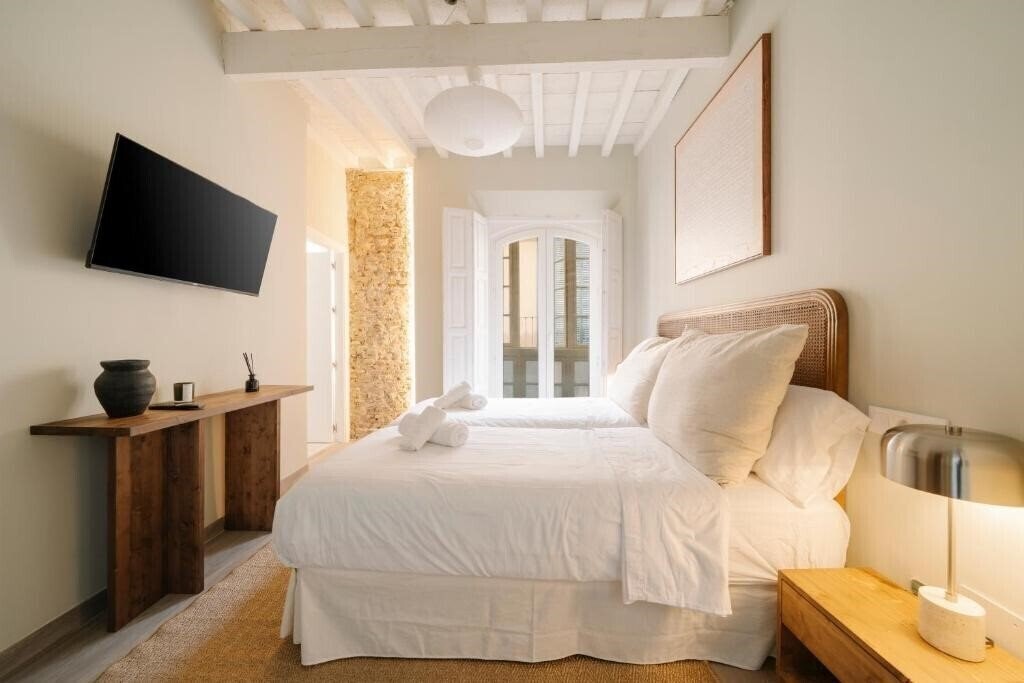 Готель Cream Boutique Málaga (ex. Malaga Hostel Boutique) 3*