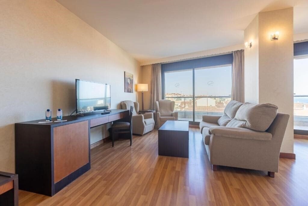 Зображення Hotel Moon Dreams Calabahia (ex. Cala Bahia, Soho Boutique Cala Bahia) 4*