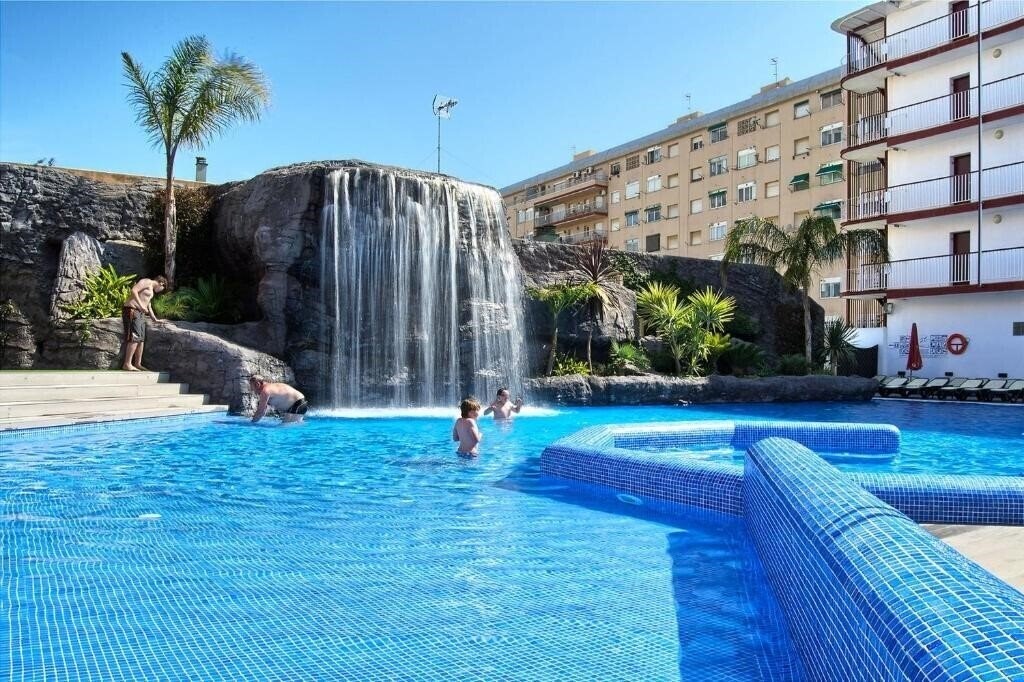 Фото Papi Hotel 3*