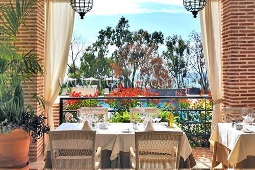 Готель Vincci Estrella 5*