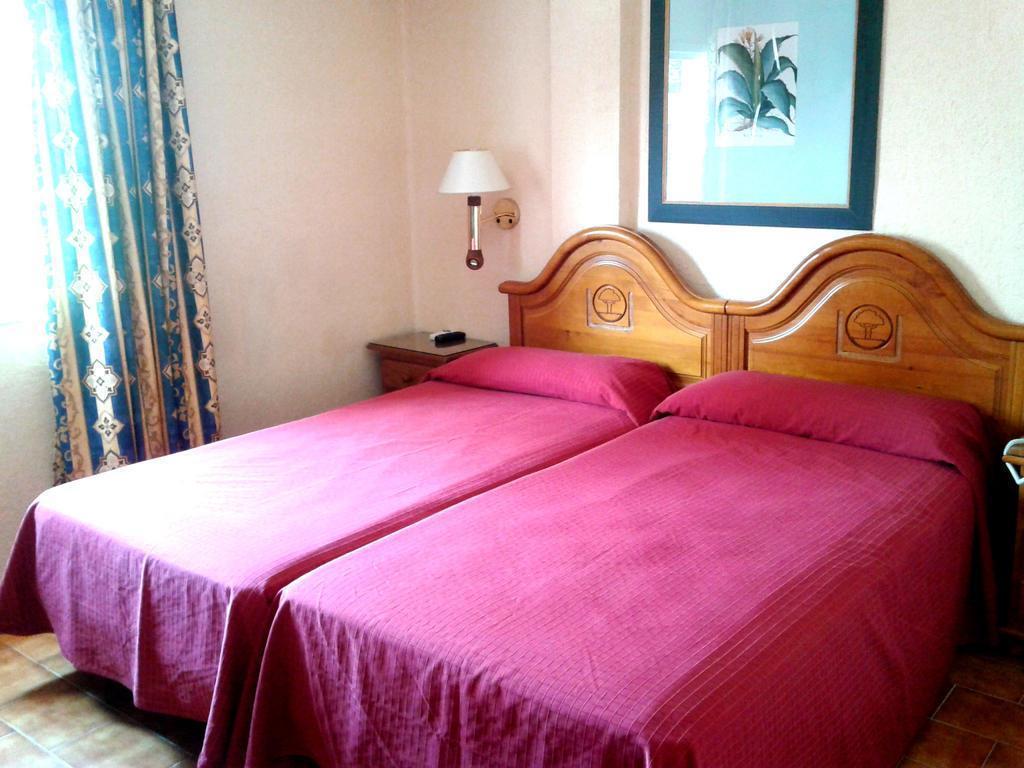 Фотографія Diverhotel Marbella 3*