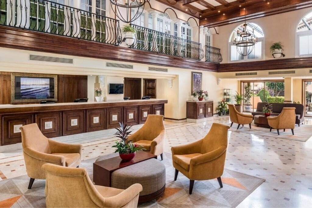 Картинка Marriott's Marbella Beach Resort 4*