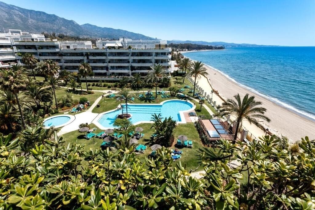 Готель Coral Beach 3*