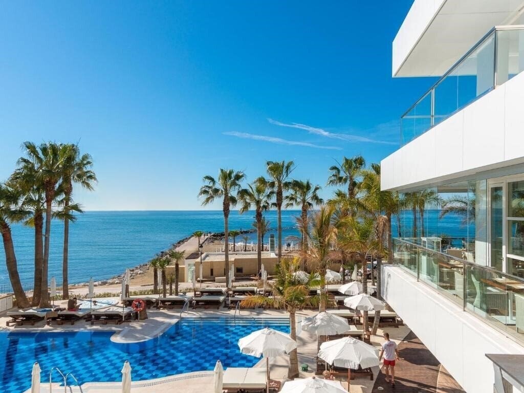 Отель El Fuerte Marbella Hotel 4*