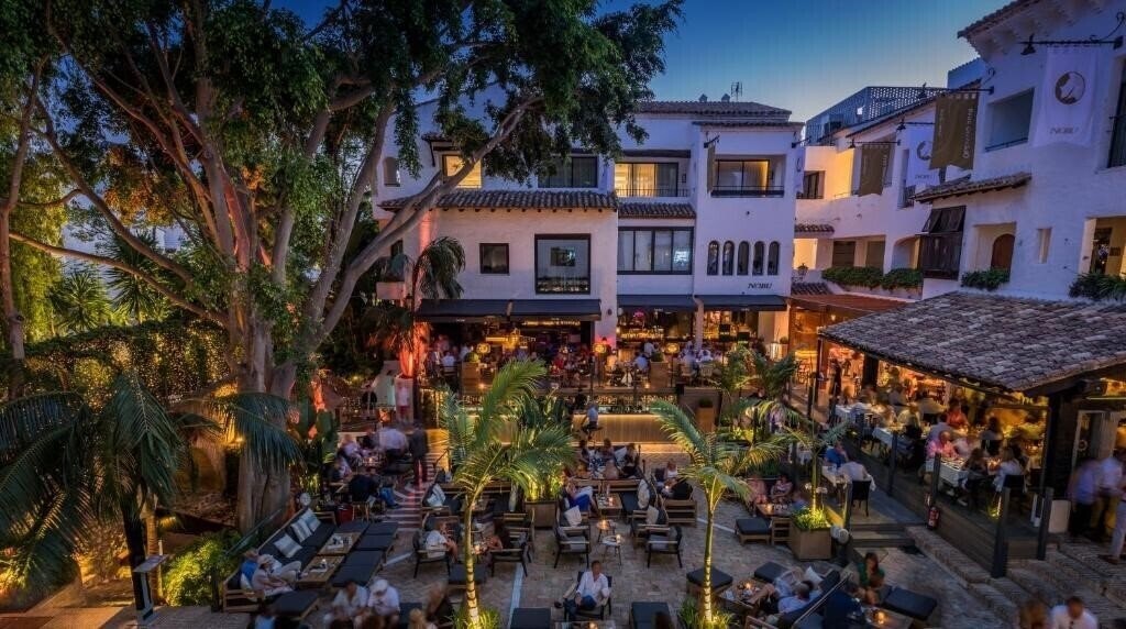 Картинка Puente Romano Beach Resort Marbella 5*