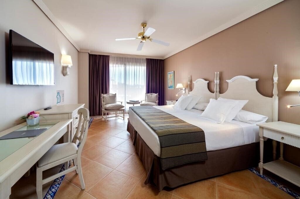Фото Barcelo Marbella 4*