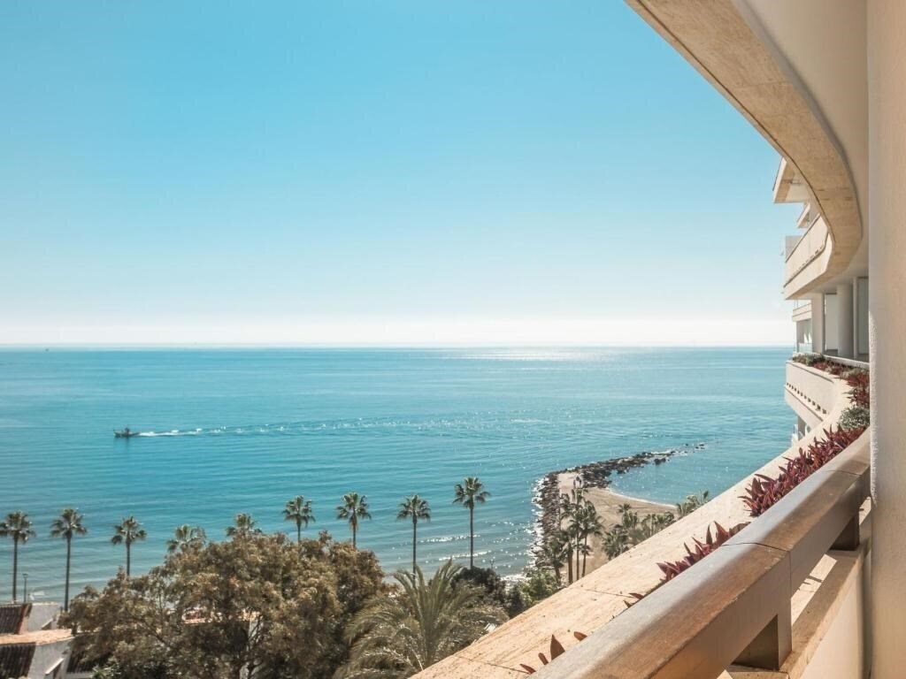 Отель Amare Marbella Beach 4*