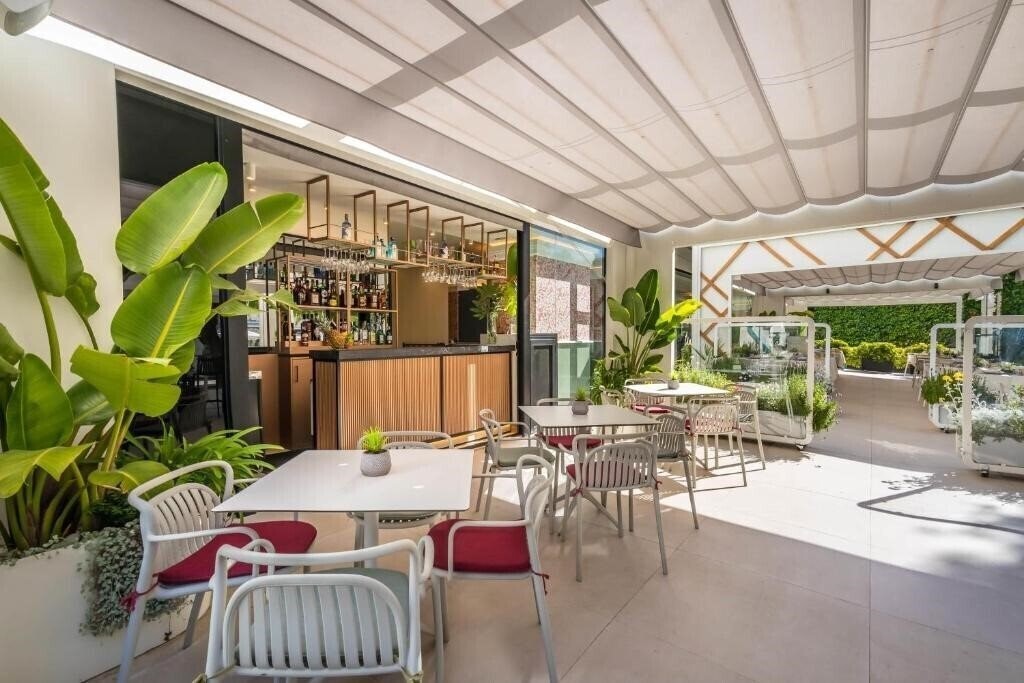 Фотография Occidental Puerto Banus 4*