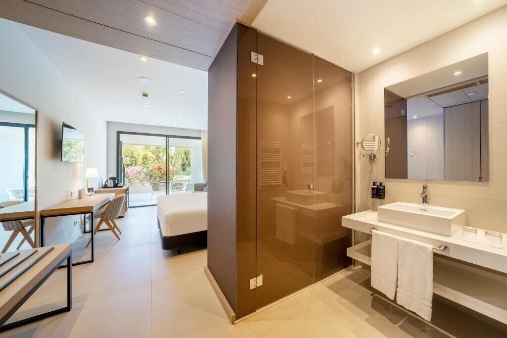 Фотография Eurostars Oasis Marbella 4*