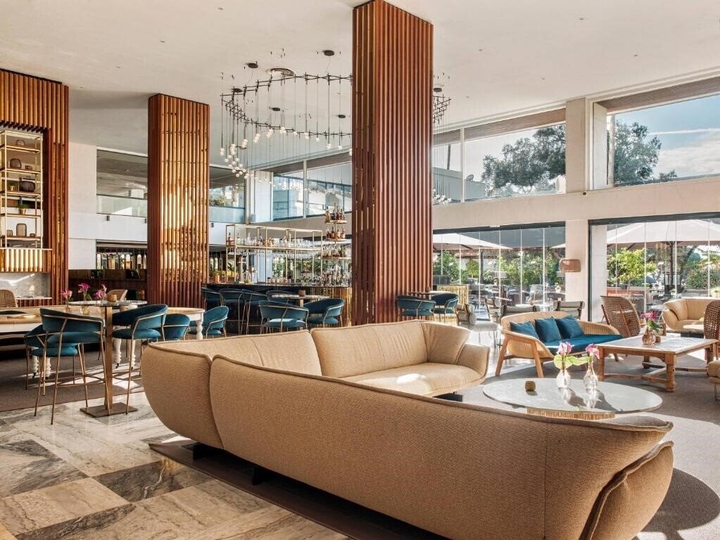 Отель Gran Melia Don Pepe 5*