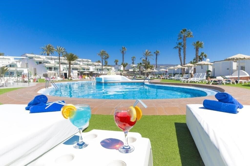 Готель Vista Oasis Bungalows 2*