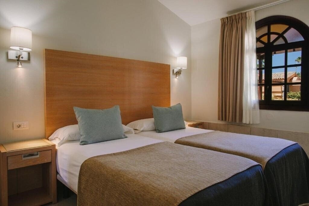 Картинка Maspalomas Resort by Dunas 4*