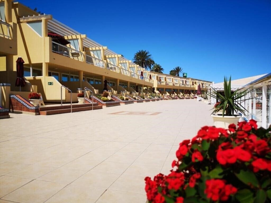 Картинка Atlantic Beach Club 2*
