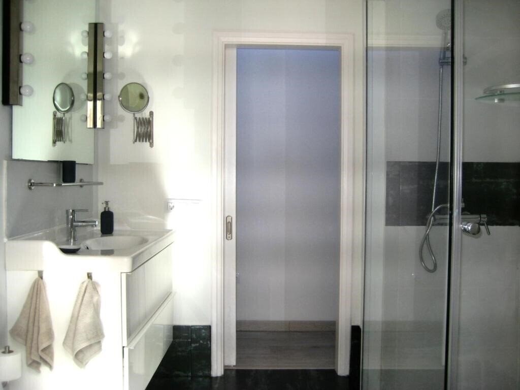 Фотография Apartamentos Lacy 3*