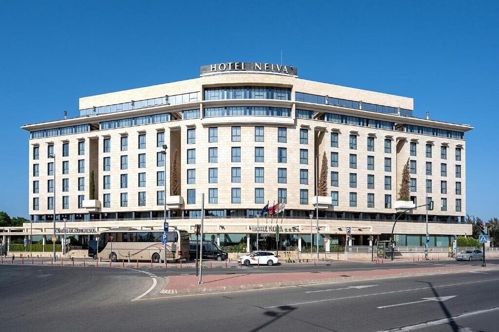 Отель Santos Nelva 4*