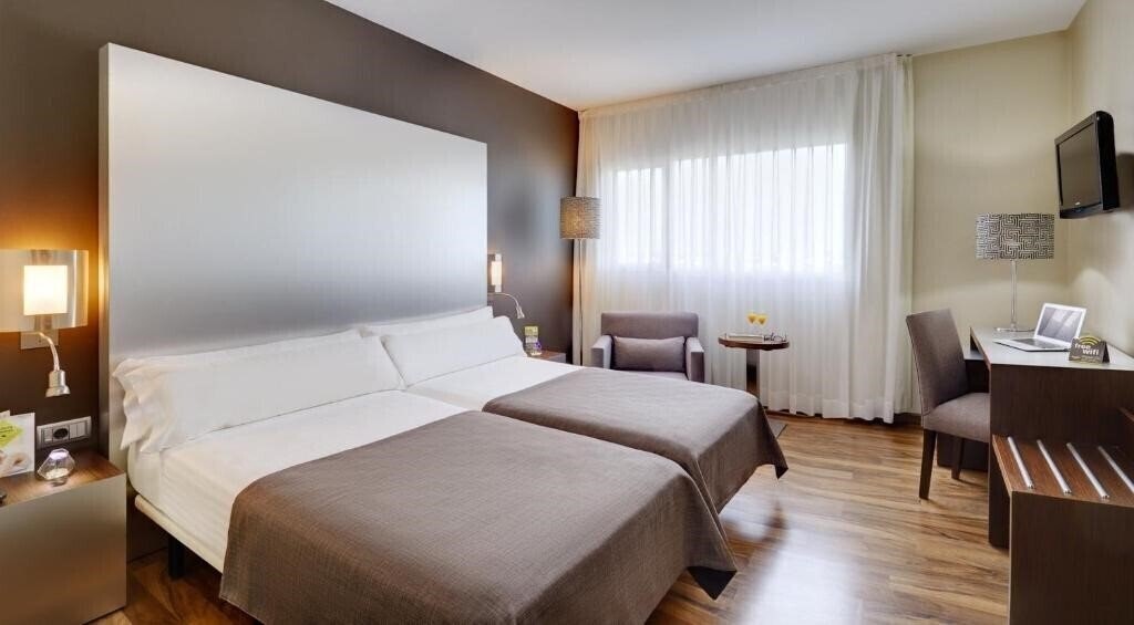 Фотографія Sercotel JC1 Murcia 4*