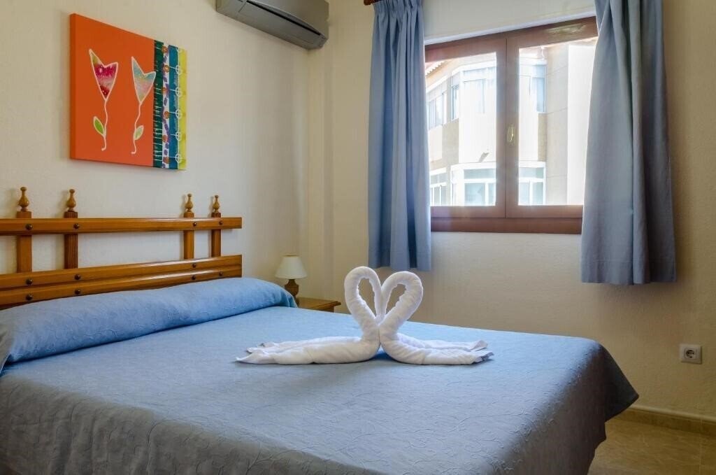 Фото Apartamentos Tesy 2*