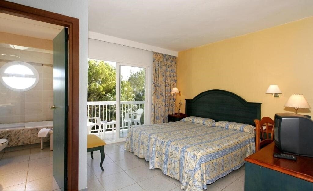 Фото Es Pi 2 Hostal 2*