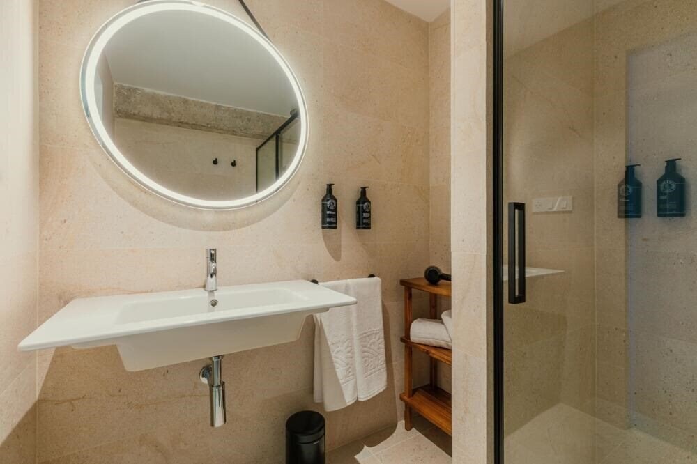 Фото Paya Suites 2*