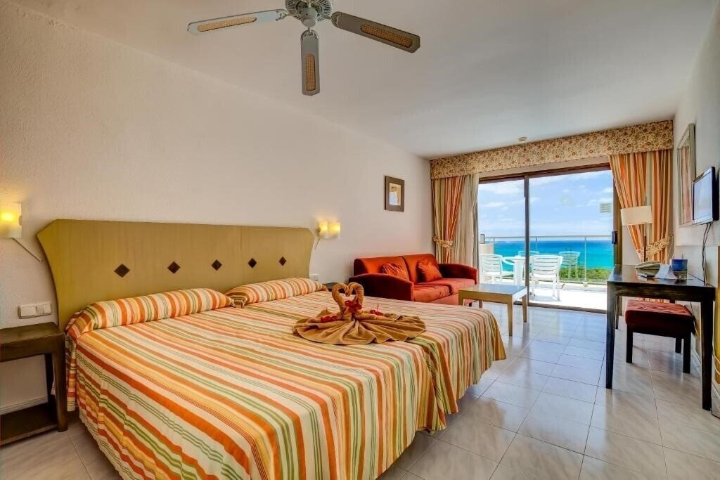 Фото SBH Taro Beach 4*