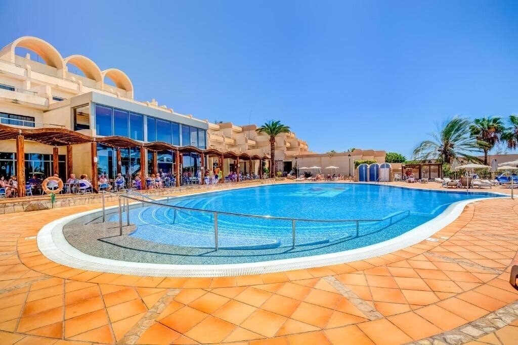 Зображення SBH Taro Beach 4*