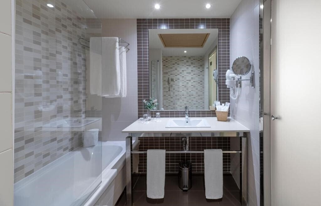Фото Elba Carlota Beach & Convention Resort 4*
