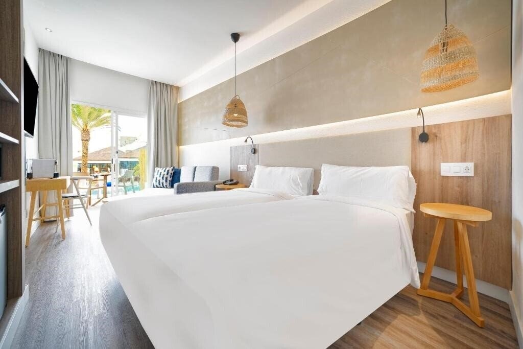 Картинка Blue Sea Golden Beach 4*
