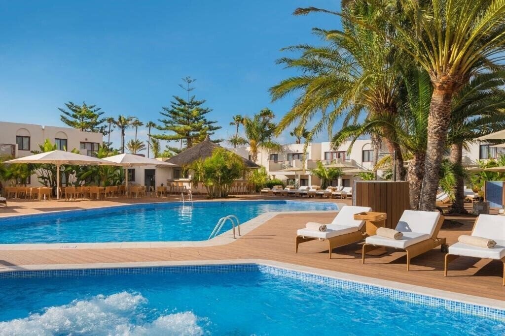 Фото Alua Suites Fuerteventura 4*
