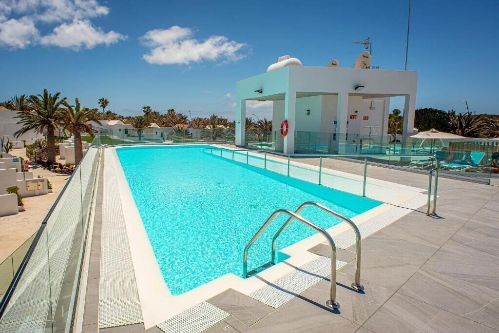 Готель Hotel Taimar 4*