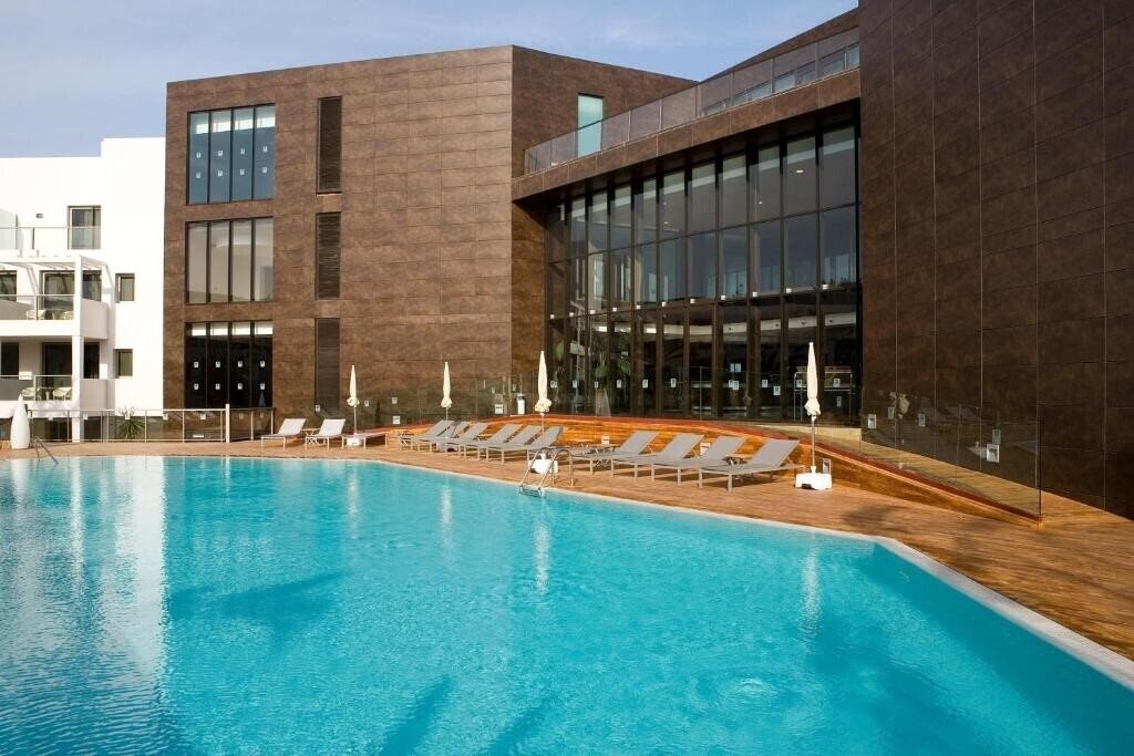 Готель R2 Bahia Playa Design 4*