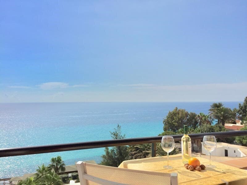 Готель Monte Marina Playa Suites 3*