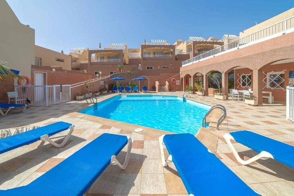 Отель Monte Solana 4*