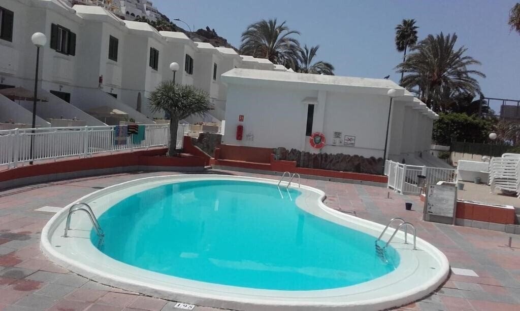 Отель Niza Apartamentos 3*