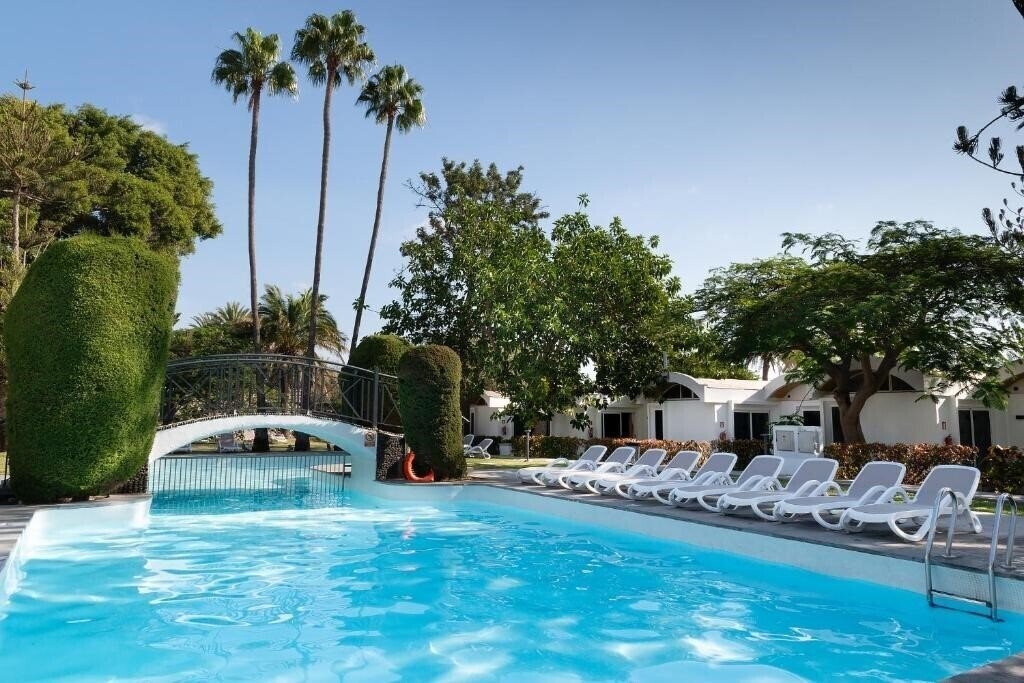 Отель Cordial Bungalows Biarritz 3*