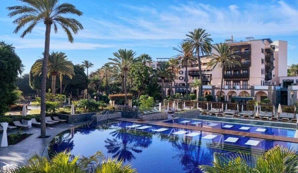 Отель Santa Catalina, a Royal Hideaway Hotel 5*