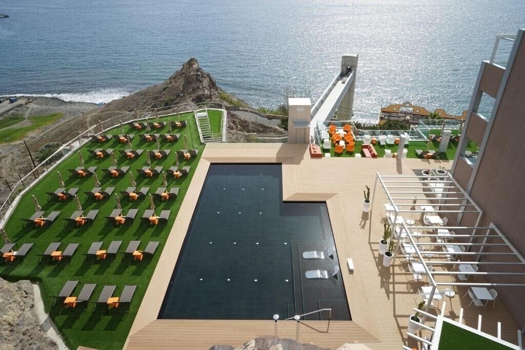 Готель Riviera Vista 3*
