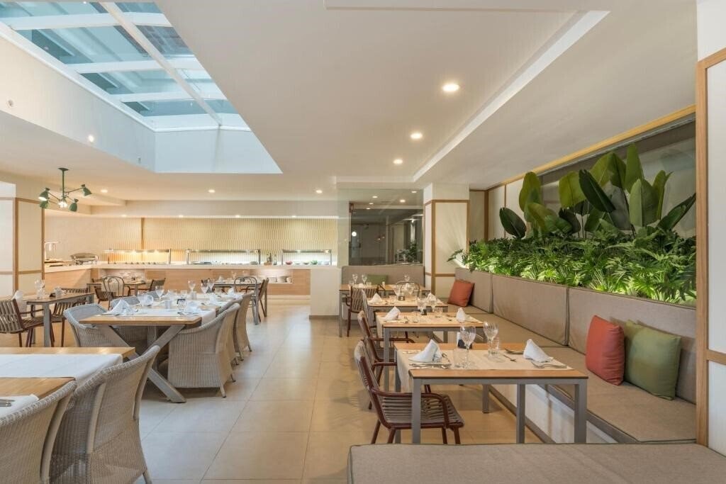 Изображение LIVVO Anamar Suites 4*