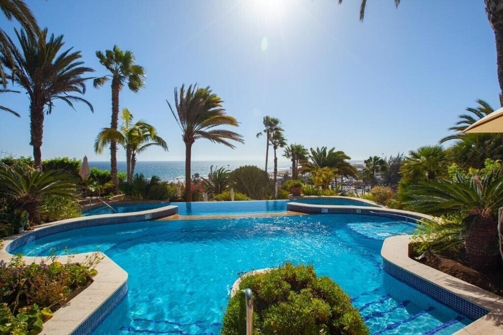 Готель Corallium Dunamar by Lopesan Hotels 4*