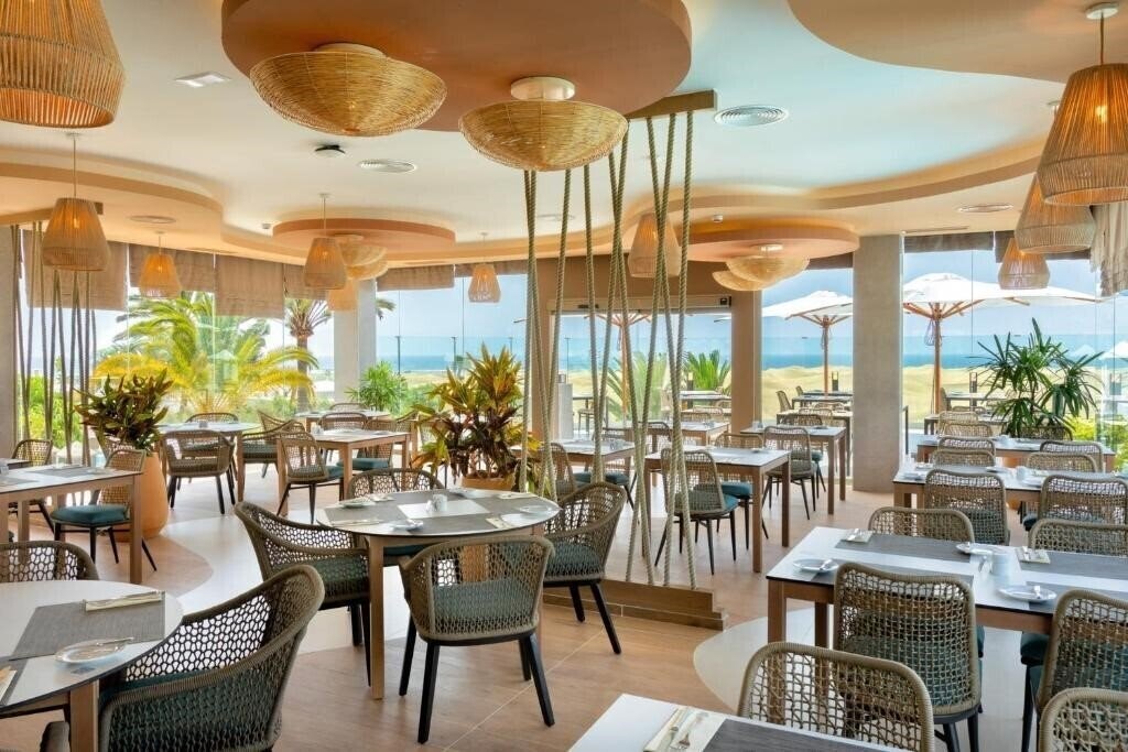 Картинка Riu Palace Maspalomas 5*