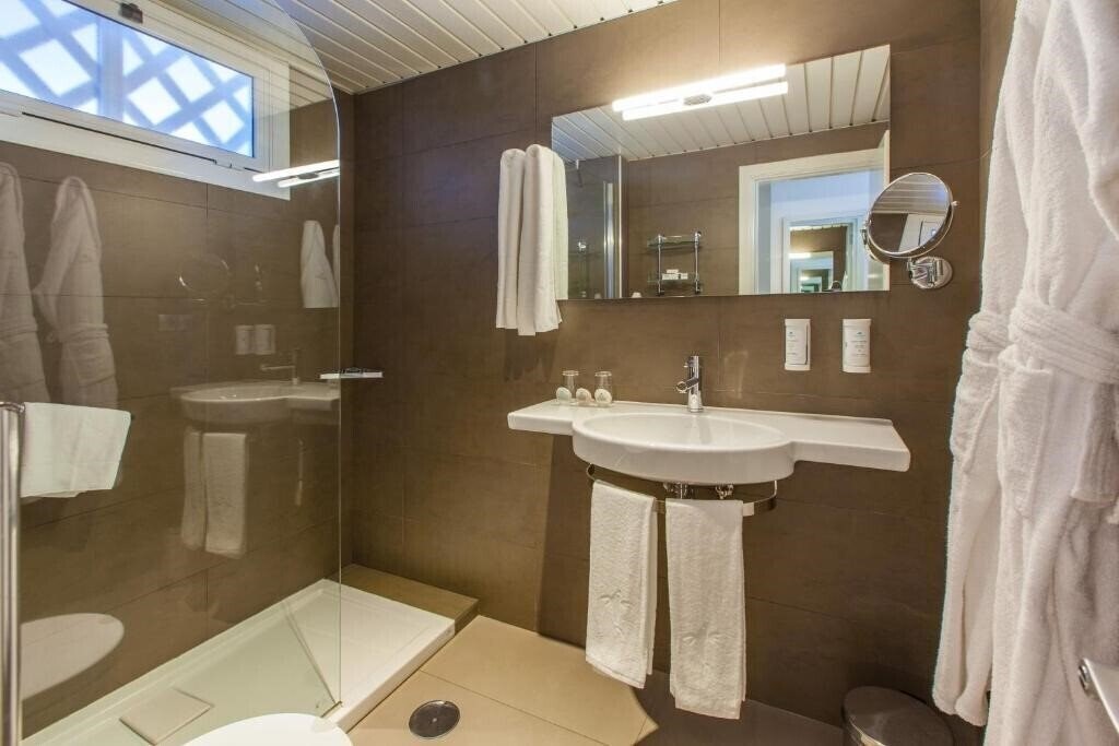 Фотографія Corallium Beach By Lopesan Hotels 3*