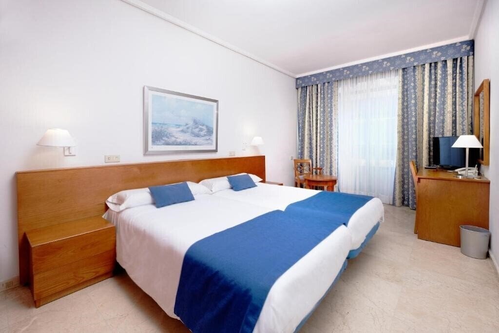 Картинка Concorde 4*