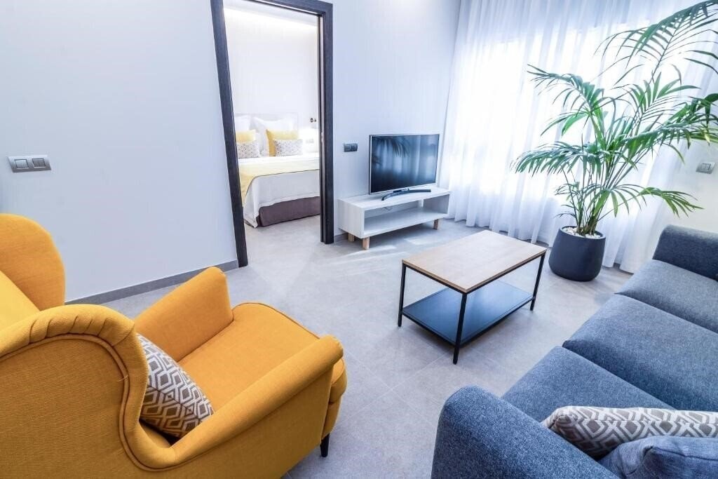 Отель Urbansea Holiday Homes 4*