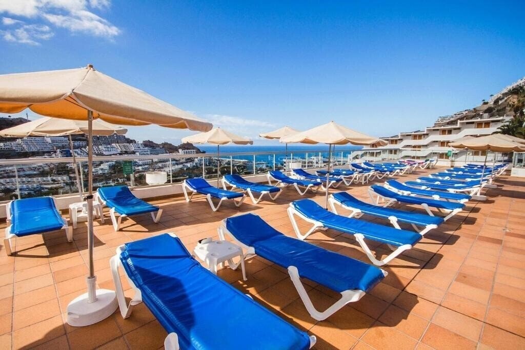 Картинка Apartamentos Servatur Montebello 3*