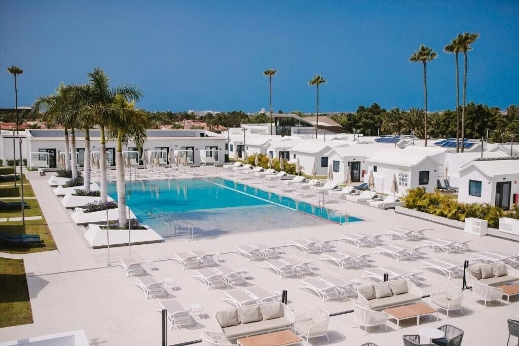 Фотографія Club Maspalomas Suites & SPA - Adults Only 4*