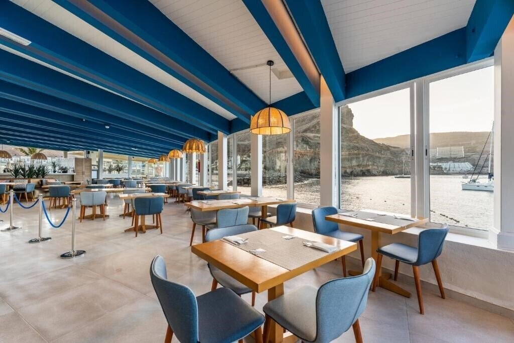 Картинка LIVVO Puerto de Mogan 4*