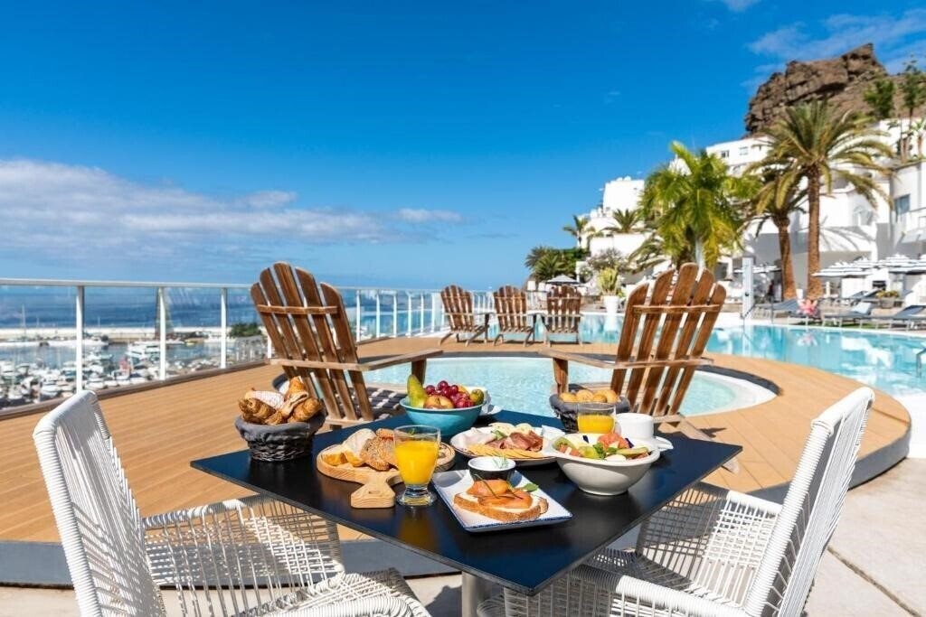 Картинка Marina Bayview Apartments 4*