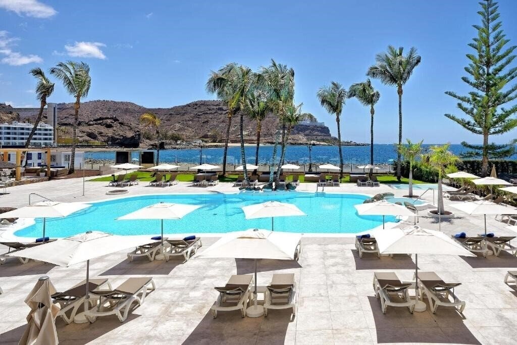 Готель H10 Costa Mogan (Adults Only 18+) 4*